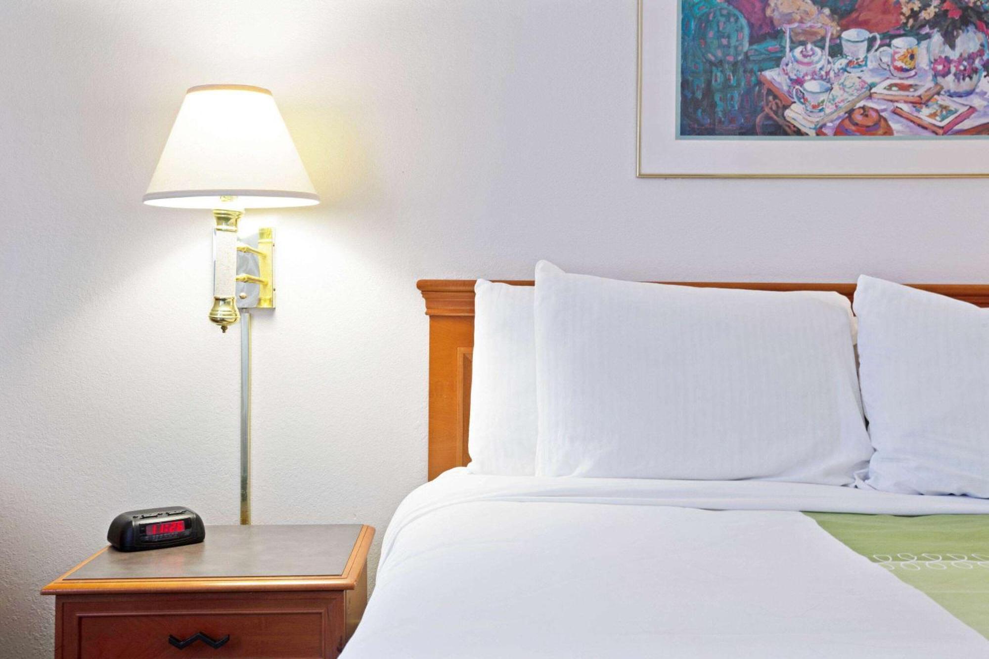 La Quinta Inn By Wyndham Reno Exteriör bild