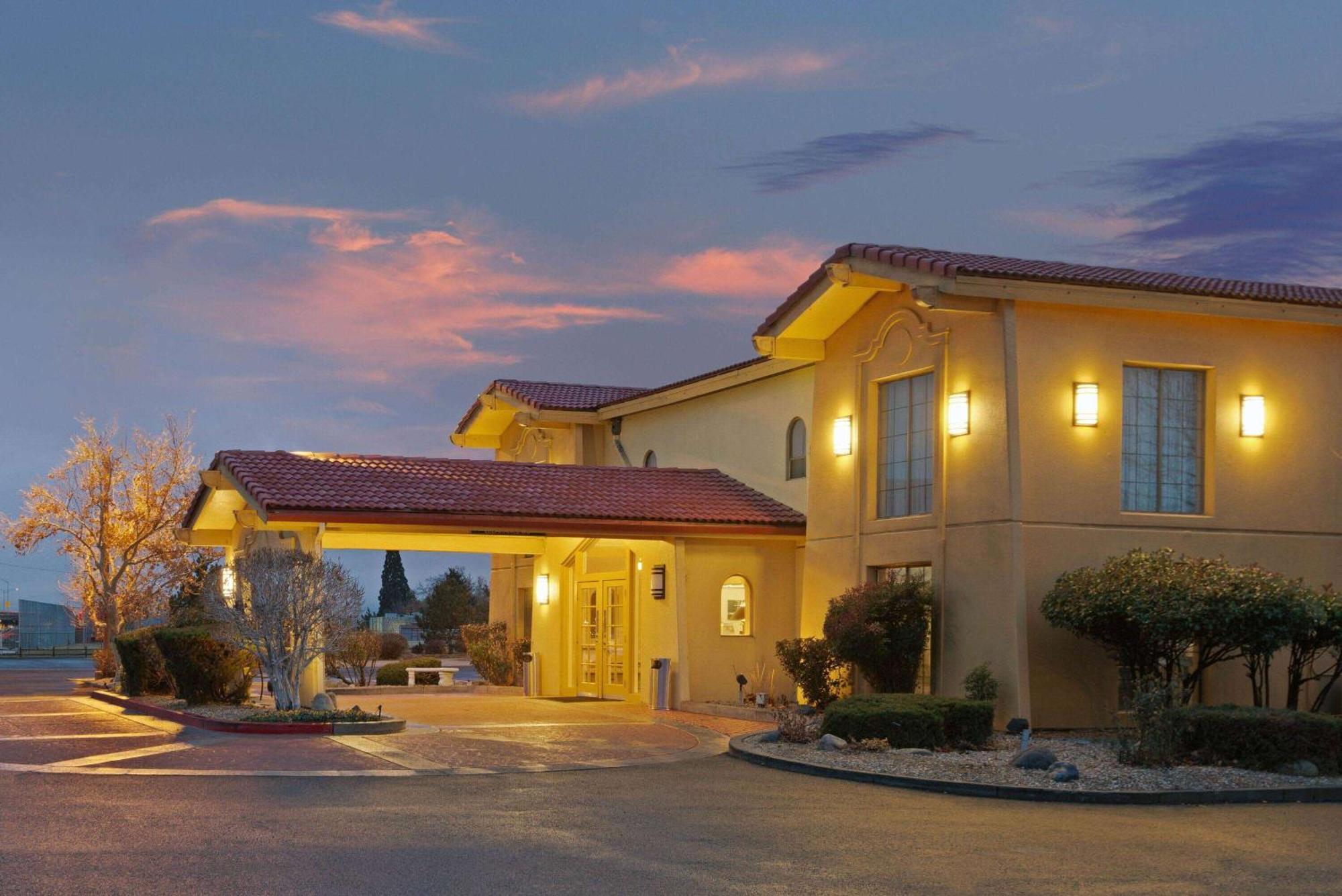 La Quinta Inn By Wyndham Reno Exteriör bild