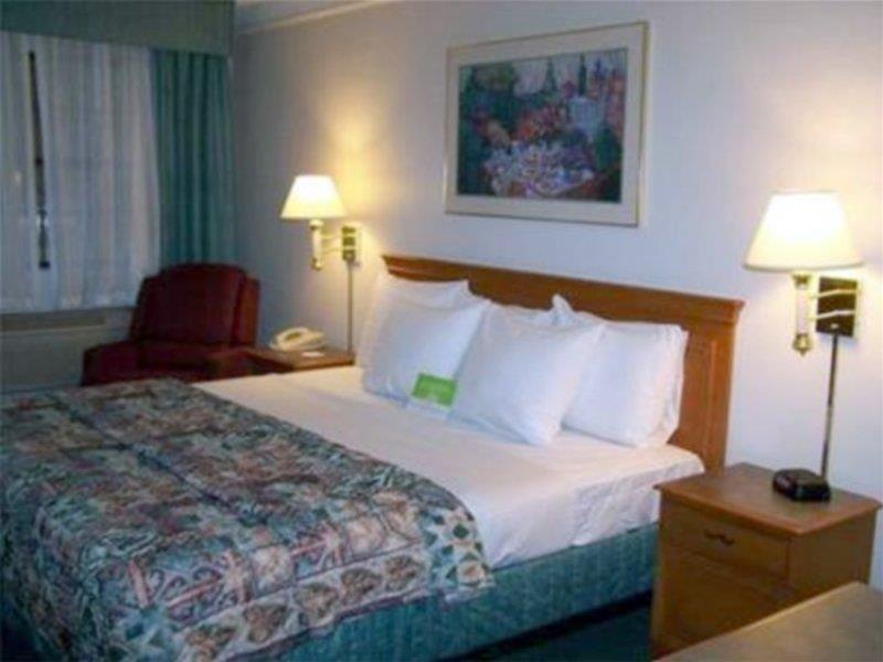 La Quinta Inn By Wyndham Reno Exteriör bild